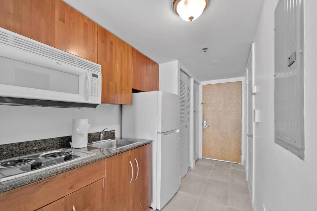 Apartment Lovely In Brickell -2 Beds And Free Parking